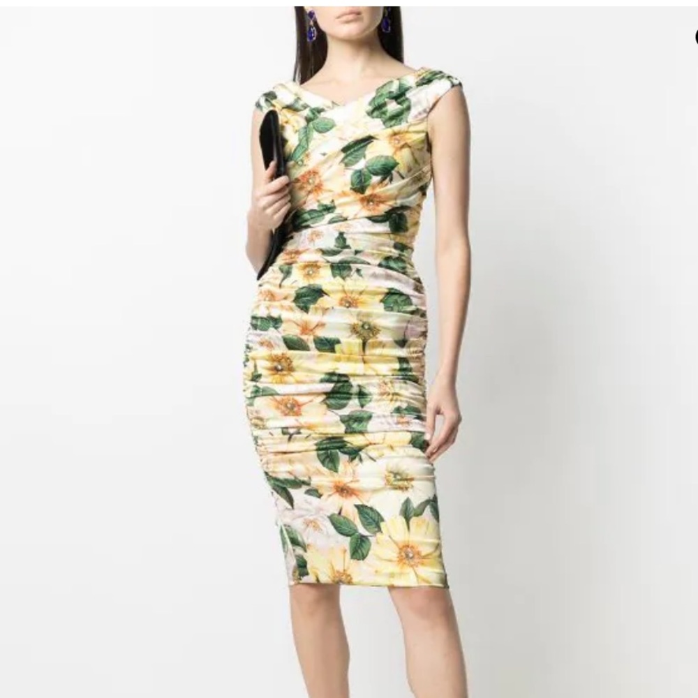 Dolce & Gabbana
camellia-print draped satin dress 42/6